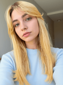 Анна Сидакова